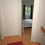 Barbara, Zarrentin